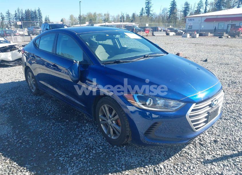 2018 Hyundai Elantra SEL (VIN 5NPD84LF4JH352973) main photo