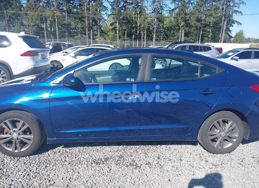 Photo 14 of 2018 Hyundai Elantra SEL (VIN 5NPD84LF4JH352973)