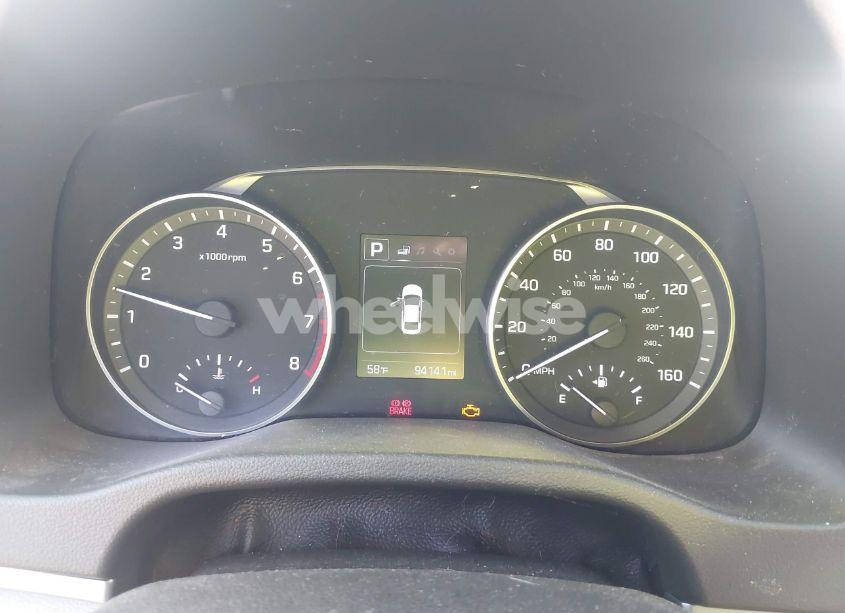 Photo 7 of 2018 Hyundai Elantra SEL (VIN 5NPD84LF4JH352973)