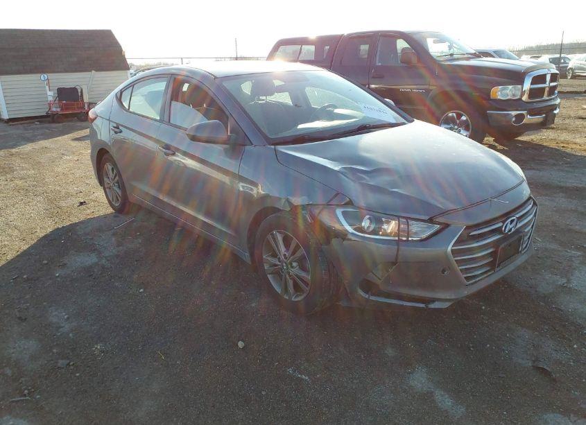 2018 Hyundai Elantra SEL (VIN 5NPD84LF4JH368090) main photo