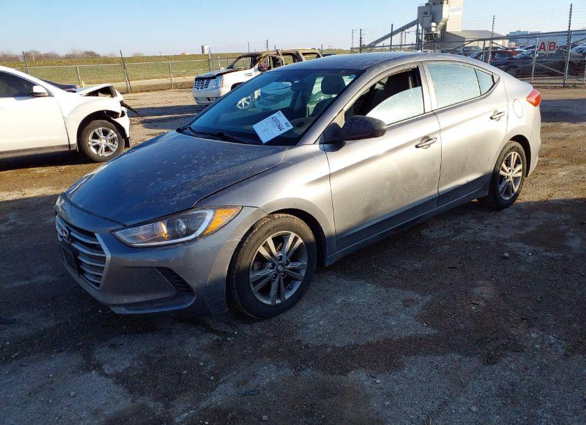 Photo 2 of 2018 Hyundai Elantra SEL (VIN 5NPD84LF4JH368090)