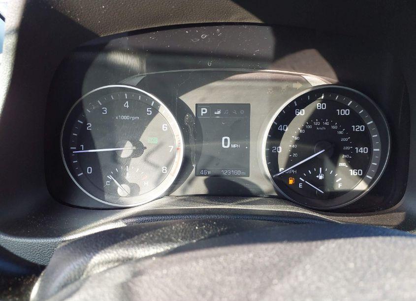 Photo 7 of 2018 Hyundai Elantra SEL (VIN 5NPD84LF4JH368090)