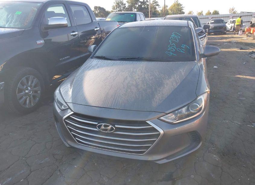 Photo 12 of 2018 Hyundai Elantra SEL (VIN 5NPD84LF4JH368896)