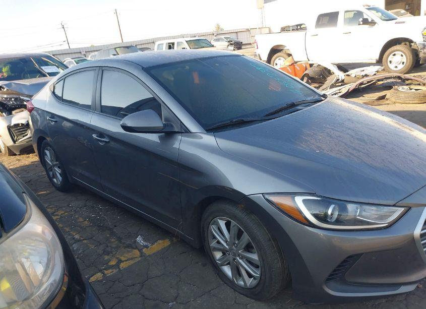 Photo 13 of 2018 Hyundai Elantra SEL (VIN 5NPD84LF4JH368896)