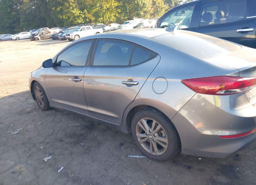 Photo 14 of 2018 Hyundai Elantra SEL (VIN 5NPD84LF4JH368896)