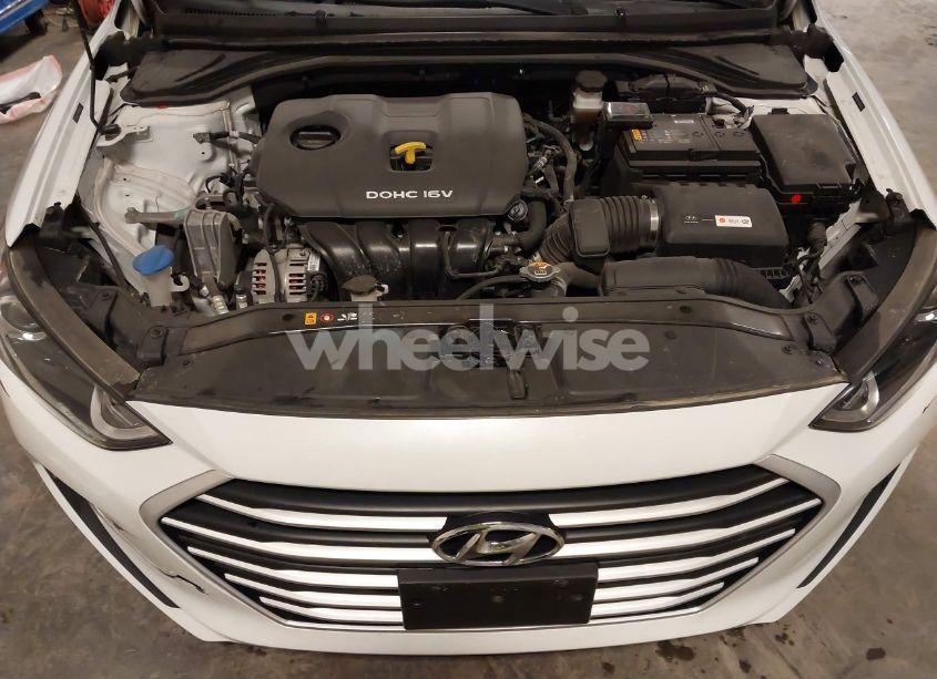 Photo 10 of 2018 Hyundai Elantra SEL (VIN 5NPD84LF4JH369157)