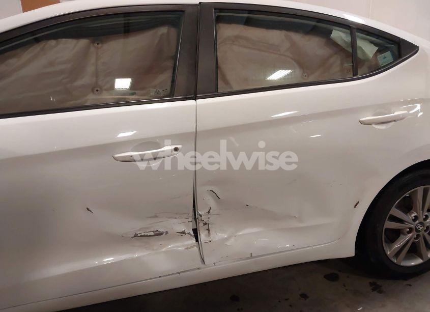 Photo 6 of 2018 Hyundai Elantra SEL (VIN 5NPD84LF4JH369157)