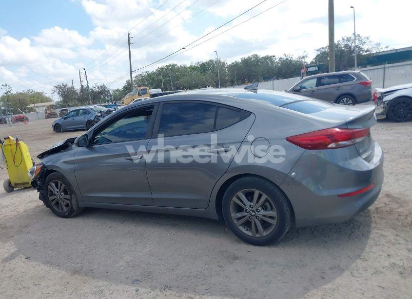 Photo 15 of 2018 Hyundai Elantra SEL (VIN 5NPD84LF4JH370924)