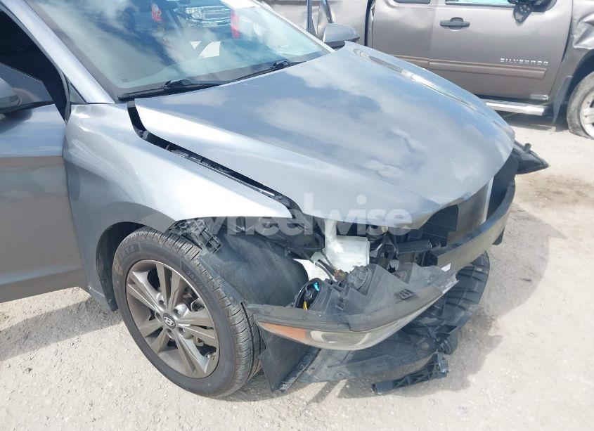 Photo 6 of 2018 Hyundai Elantra SEL (VIN 5NPD84LF4JH370924)