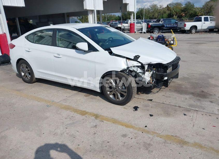 2018 Hyundai Elantra SEL (VIN 5NPD84LF4JH381843) main photo
