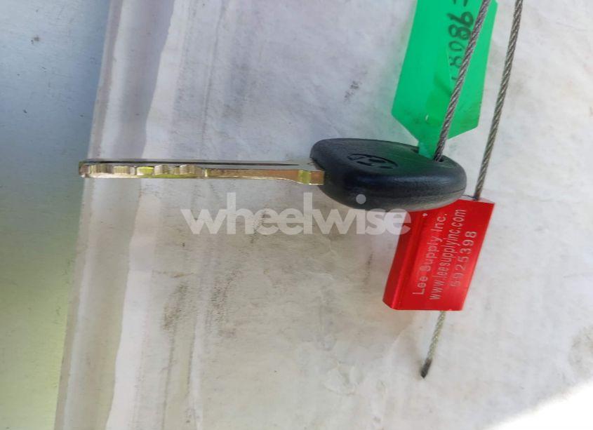 Photo 11 of 2018 Hyundai Elantra SEL (VIN 5NPD84LF4JH381843)