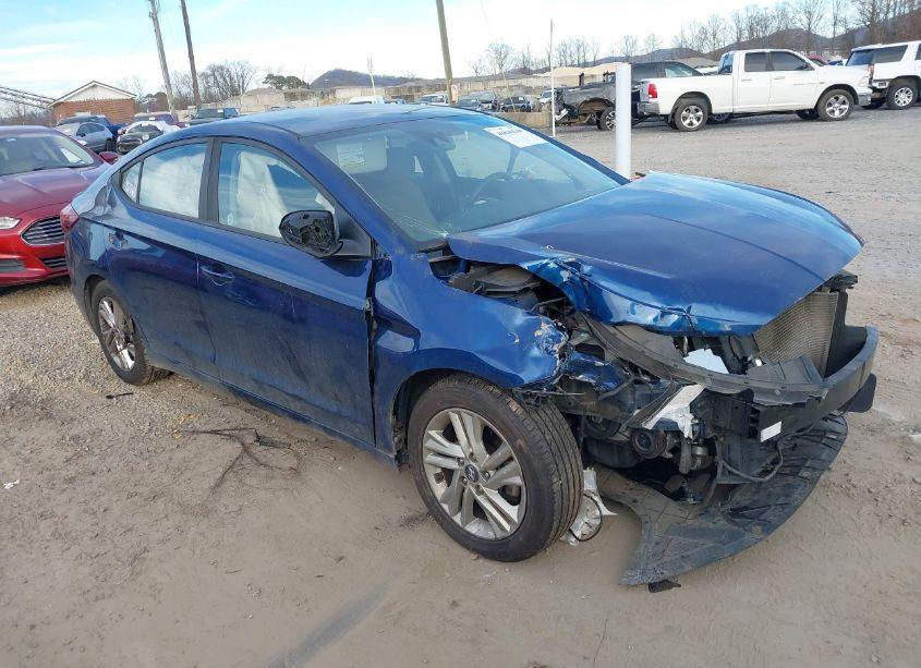 2019 Hyundai Elantra SEL (VIN 5NPD84LF4KH404605) main photo