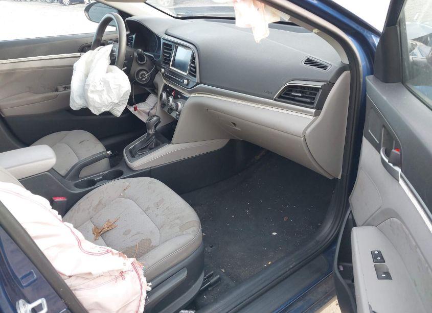 Photo 5 of 2019 Hyundai Elantra SEL (VIN 5NPD84LF4KH404605)