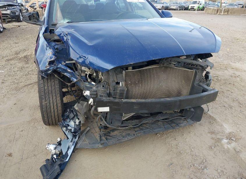 Photo 6 of 2019 Hyundai Elantra SEL (VIN 5NPD84LF4KH404605)