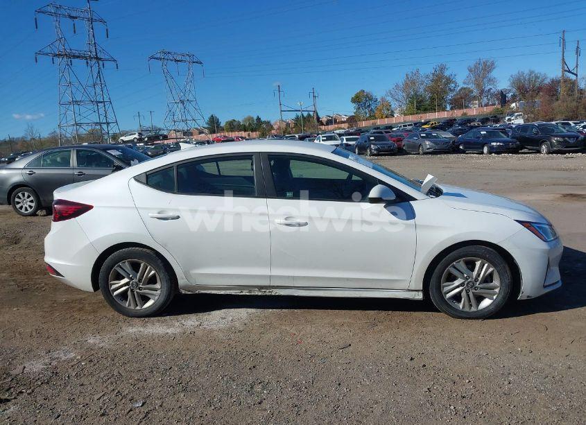 Photo 13 of 2019 Hyundai Elantra SEL (VIN 5NPD84LF4KH418293)