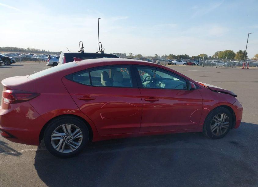 Photo 13 of 2019 Hyundai Elantra SEL (VIN 5NPD84LF4KH423039)