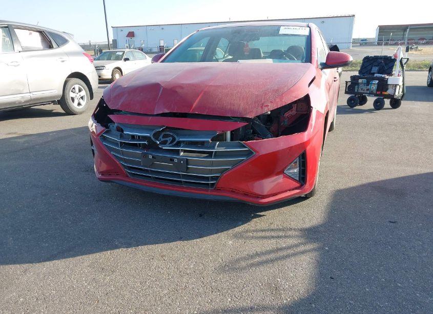 Photo 6 of 2019 Hyundai Elantra SEL (VIN 5NPD84LF4KH423039)