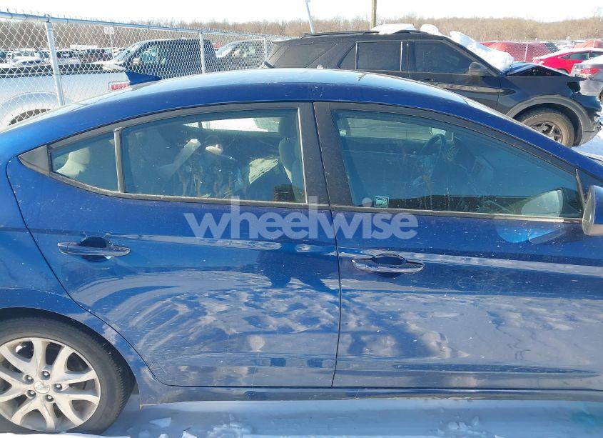 Photo 13 of 2019 Hyundai Elantra SEL (VIN 5NPD84LF4KH427141)