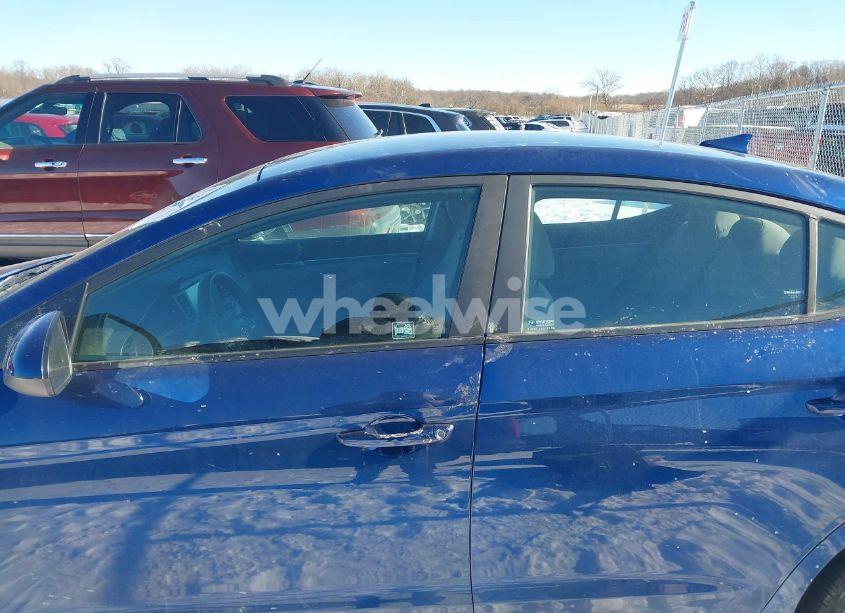 Photo 14 of 2019 Hyundai Elantra SEL (VIN 5NPD84LF4KH427141)