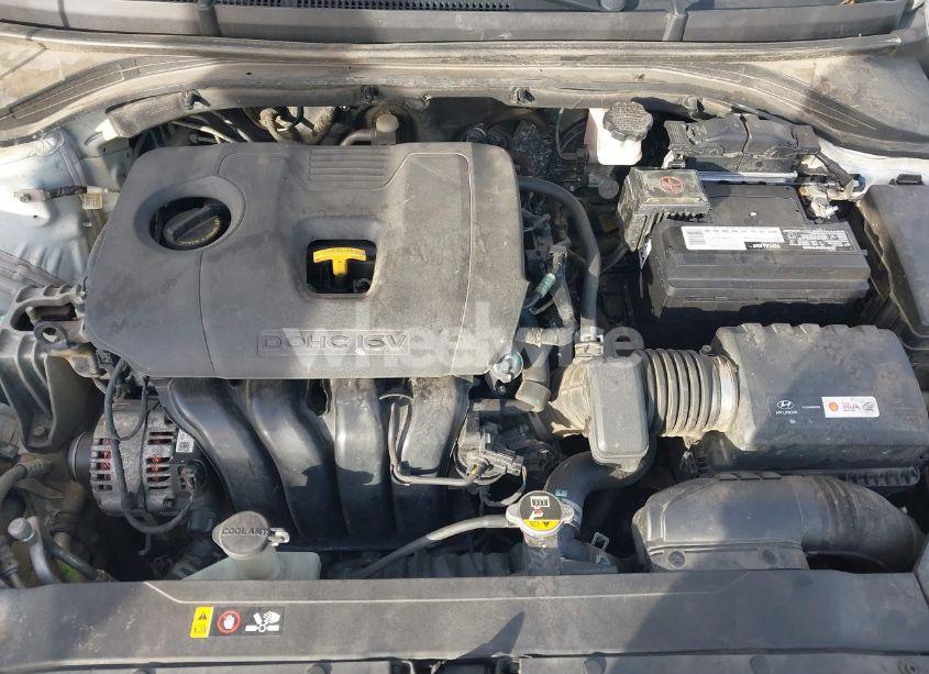 Photo 10 of 2019 Hyundai Elantra SEL (VIN 5NPD84LF4KH455571)