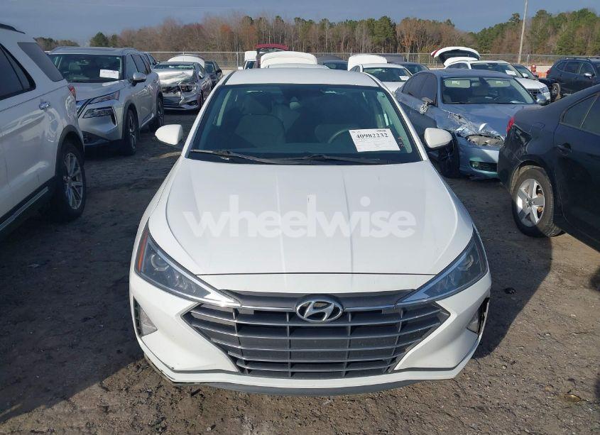 Photo 12 of 2019 Hyundai Elantra SEL (VIN 5NPD84LF4KH455571)