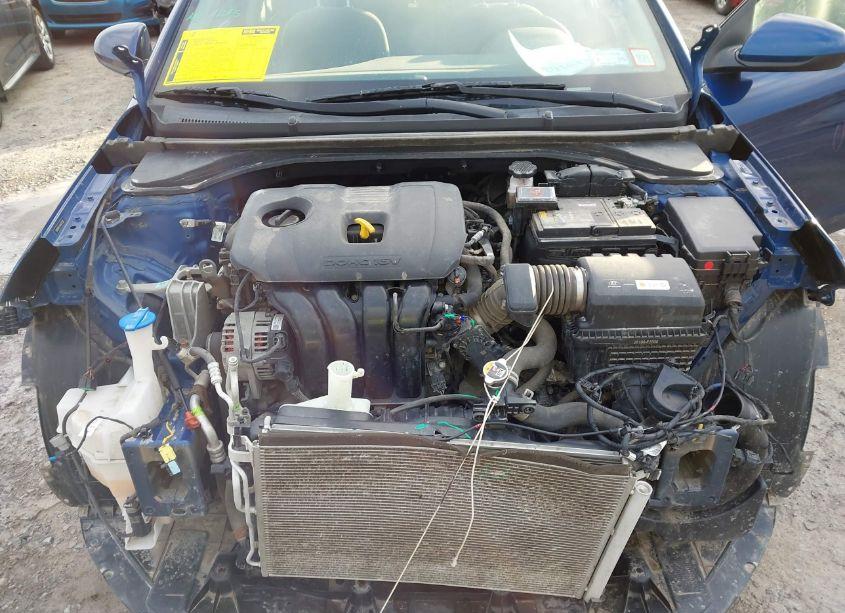 Photo 10 of 2019 Hyundai Elantra SEL (VIN 5NPD84LF4KH472130)