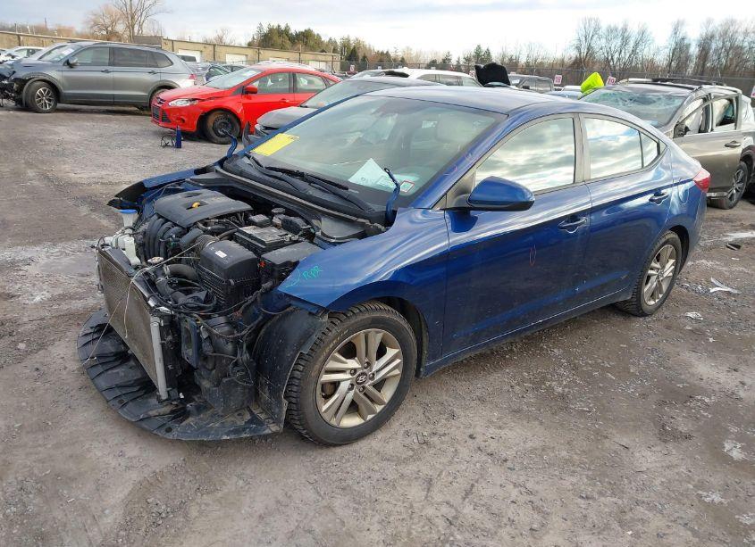 Photo 2 of 2019 Hyundai Elantra SEL (VIN 5NPD84LF4KH472130)