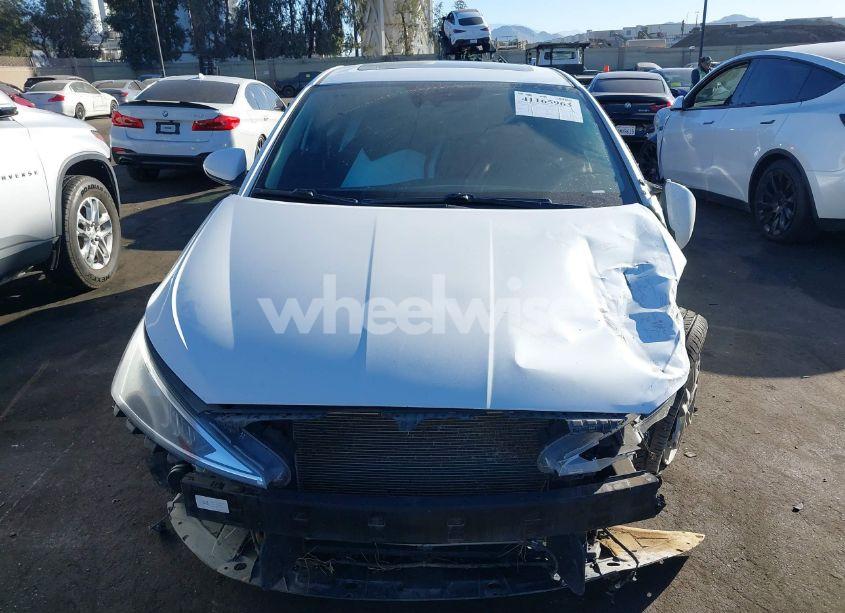 Photo 13 of 2019 Hyundai Elantra VALUE EDITION (VIN 5NPD84LF4KH474671)