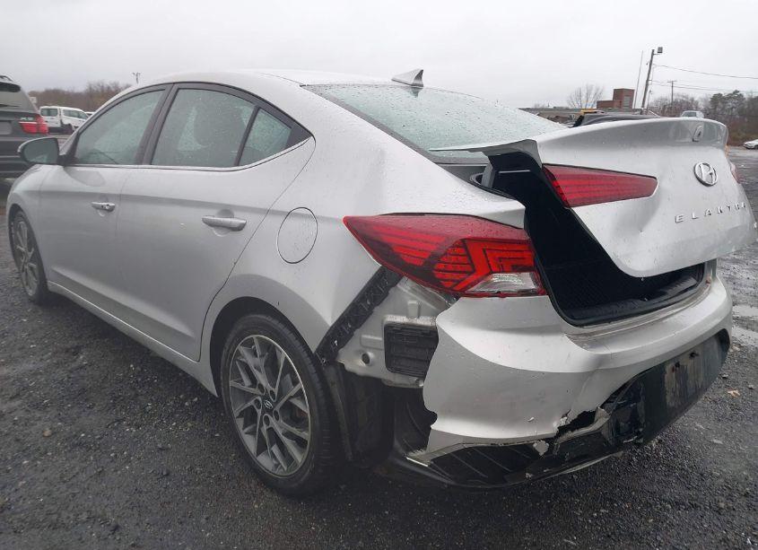 Photo 6 of 2019 Hyundai Elantra LIMITED (VIN 5NPD84LF4KH486397)