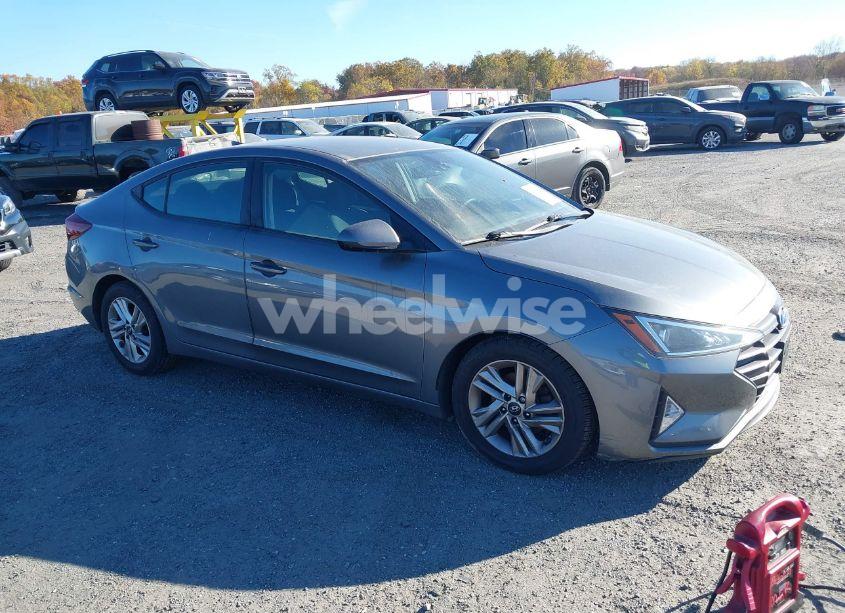 Photo 13 of 2019 Hyundai Elantra SEL (VIN 5NPD84LF4KH493060)