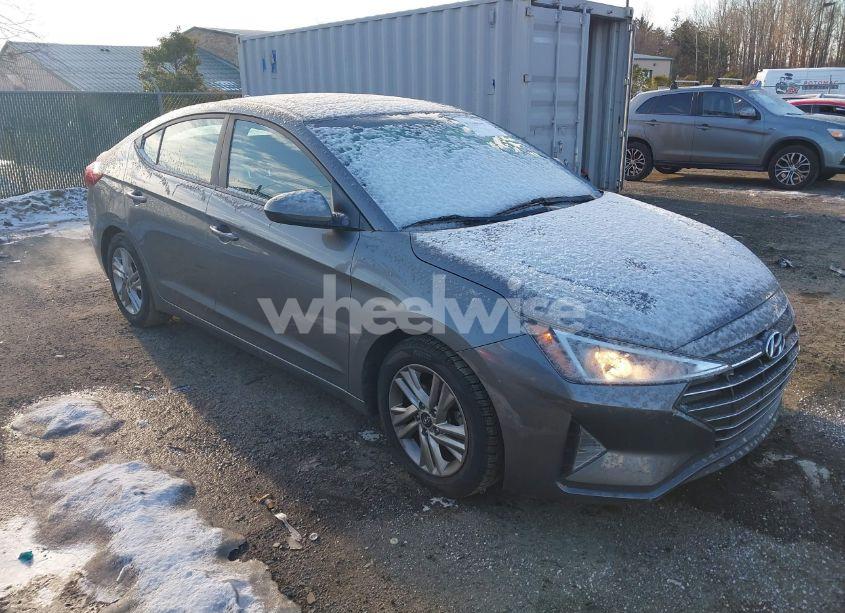 2020 Hyundai Elantra VALUE EDITION (VIN 5NPD84LF4LH499765) main photo