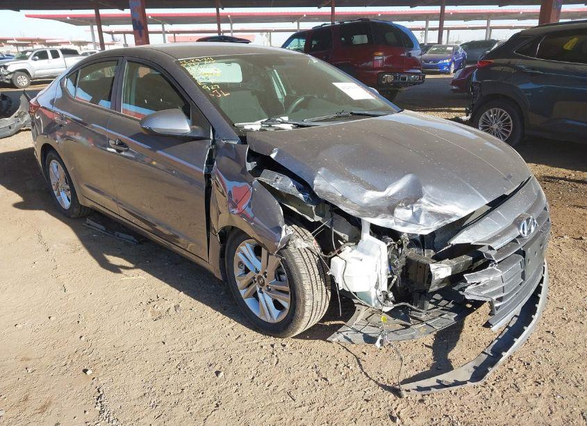 2020 Hyundai Elantra SEL (VIN 5NPD84LF4LH512319) main photo