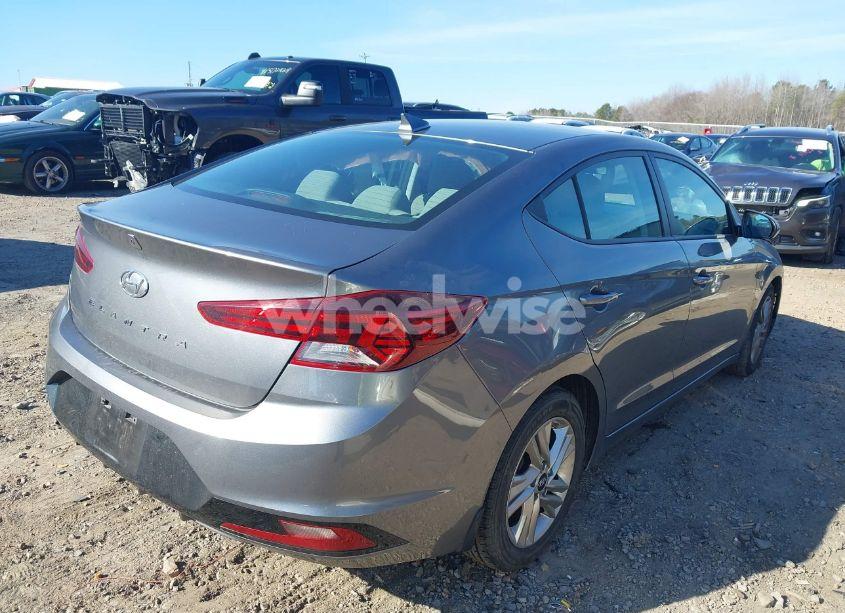 Photo 4 of 2020 Hyundai Elantra SEL (VIN 5NPD84LF4LH522302)