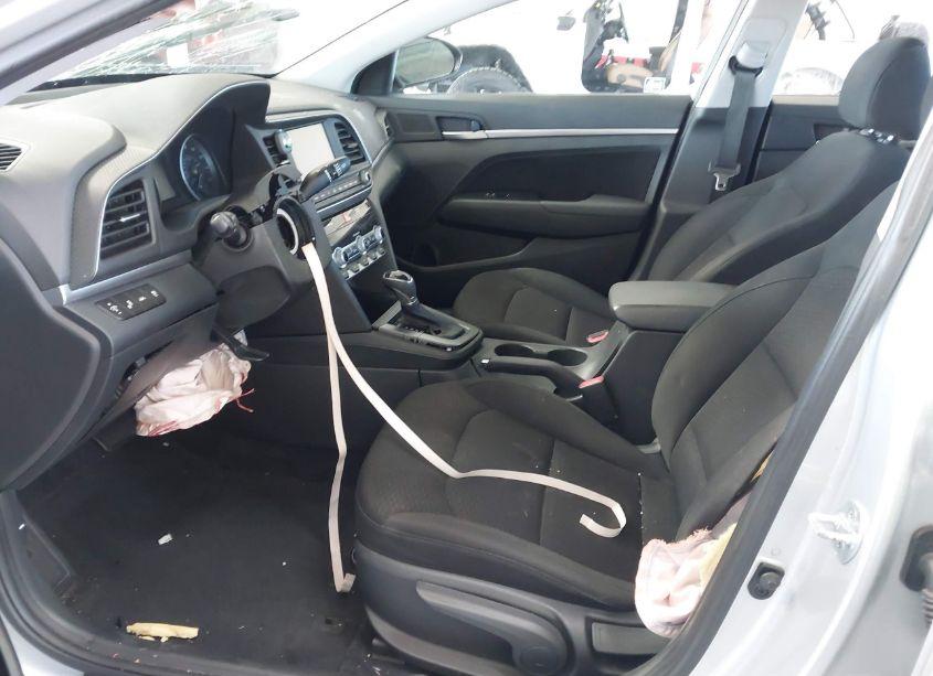 Photo 14 of 2020 Hyundai Elantra SEL (VIN 5NPD84LF4LH540654)