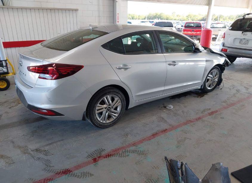 Photo 4 of 2020 Hyundai Elantra SEL (VIN 5NPD84LF4LH540654)