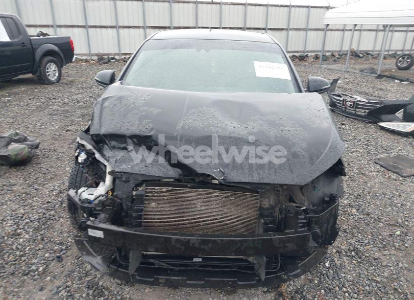 Photo 13 of 2020 Hyundai Elantra LIMITED (VIN 5NPD84LF4LH574741)