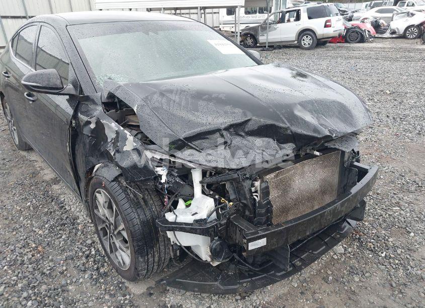 Photo 6 of 2020 Hyundai Elantra LIMITED (VIN 5NPD84LF4LH574741)