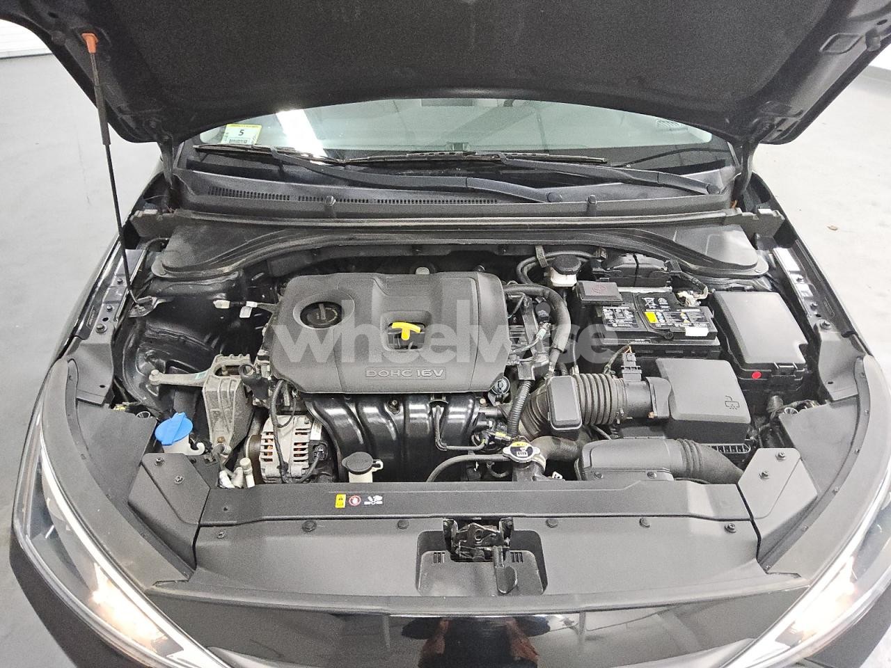 Photo 11 of 2020 HYUNDAI ELANTRA SEL (VIN 5NPD84LF4LH627776)