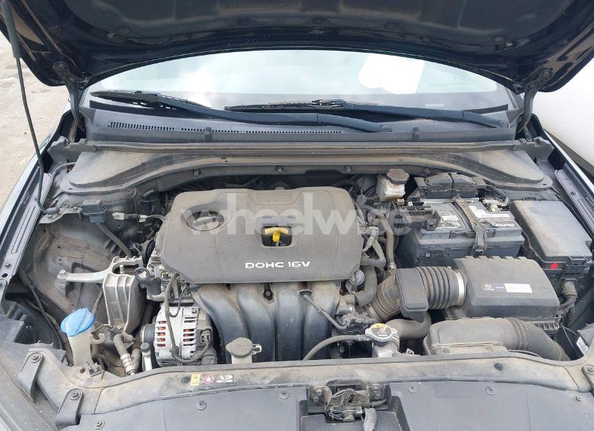 Photo 10 of 2017 Hyundai Elantra SE (VIN 5NPD84LF5HH003508)