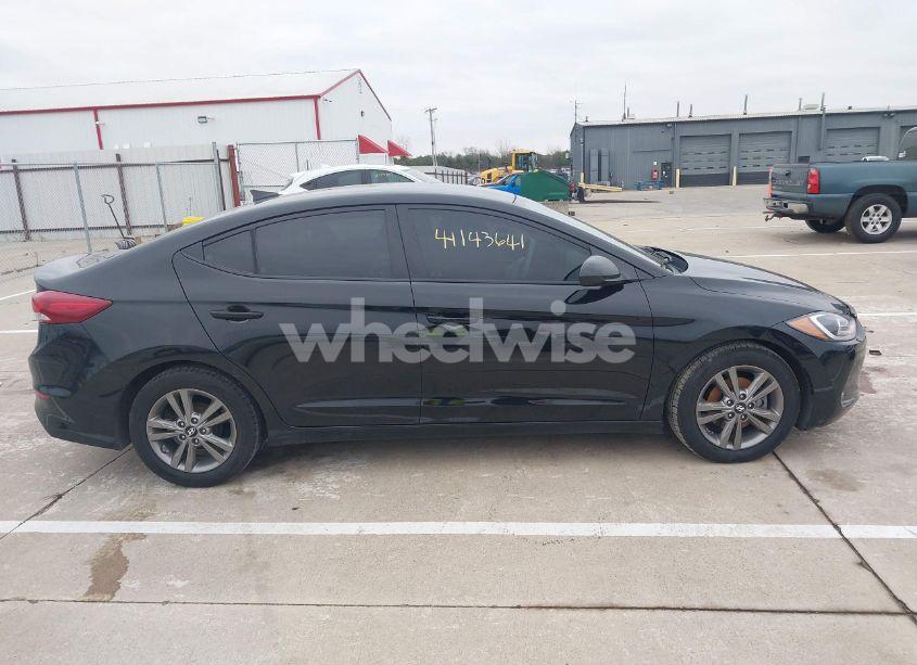 Photo 13 of 2017 Hyundai Elantra SE (VIN 5NPD84LF5HH014802)