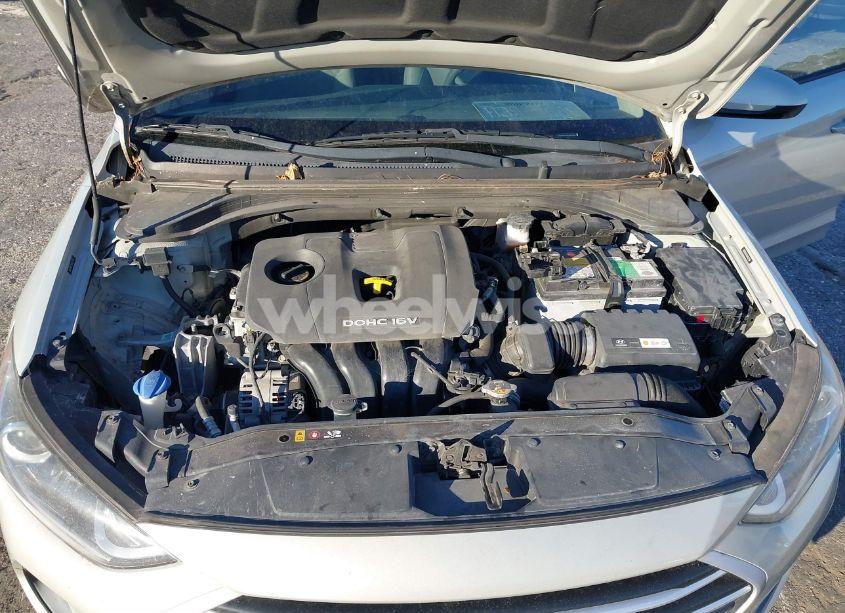 Photo 10 of 2017 Hyundai Elantra SE (VIN 5NPD84LF5HH022754)