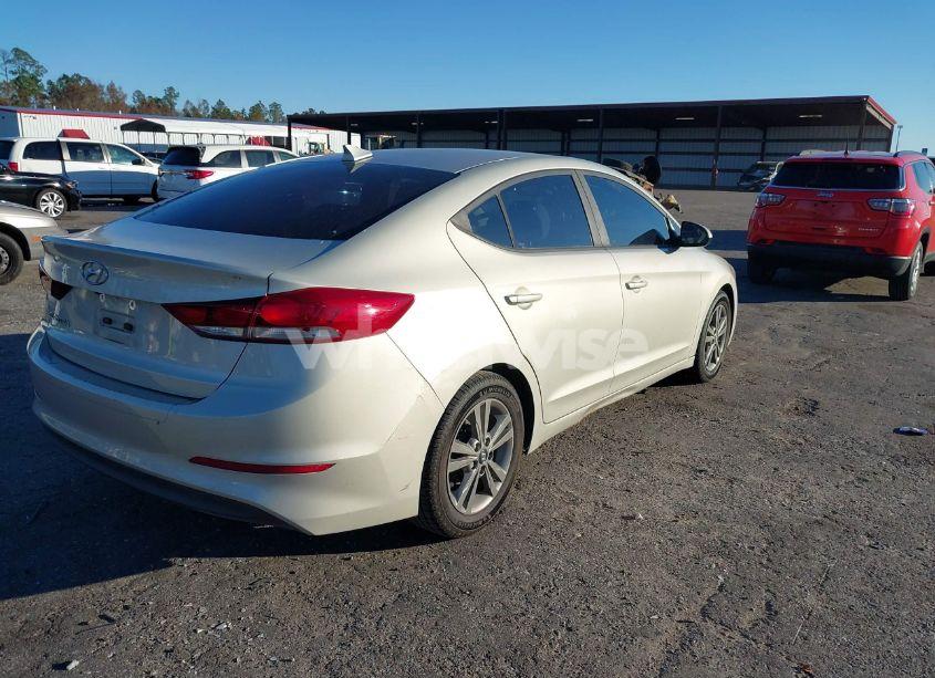 Photo 4 of 2017 Hyundai Elantra SE (VIN 5NPD84LF5HH022754)