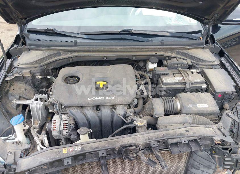 Photo 10 of 2017 Hyundai Elantra LIMITED (VIN 5NPD84LF5HH026416)