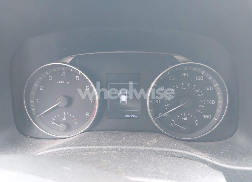 Photo 7 of 2017 Hyundai Elantra LIMITED (VIN 5NPD84LF5HH026416)