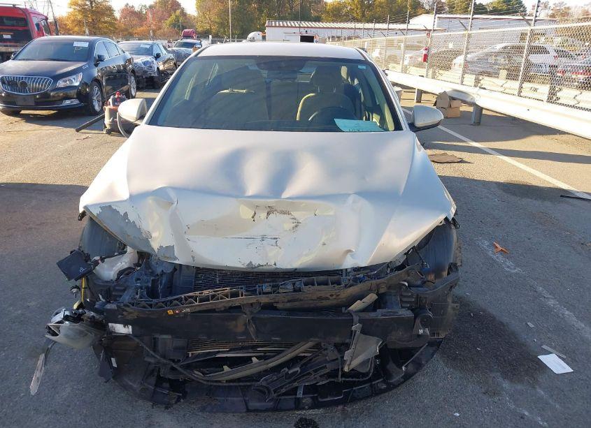 Photo 13 of 2017 Hyundai Elantra SE (VIN 5NPD84LF5HH042471)