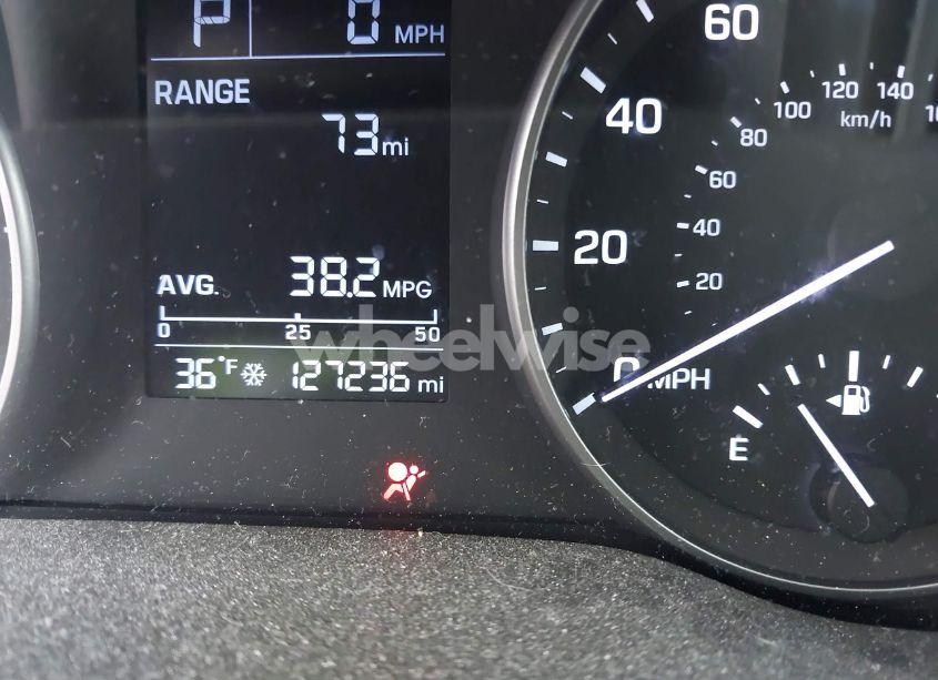 Photo 15 of 2017 Hyundai Elantra SE (VIN 5NPD84LF5HH053311)