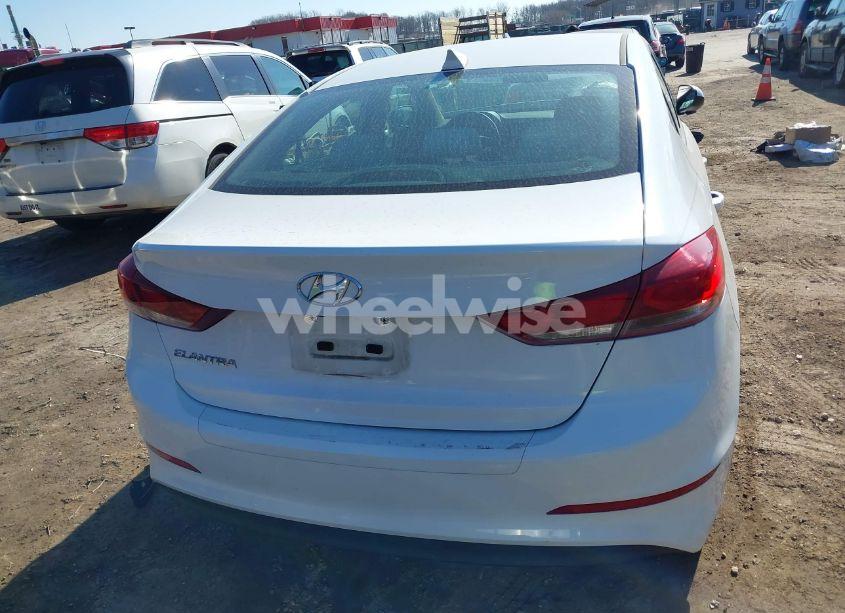 Photo 16 of 2017 Hyundai Elantra SE (VIN 5NPD84LF5HH055818)