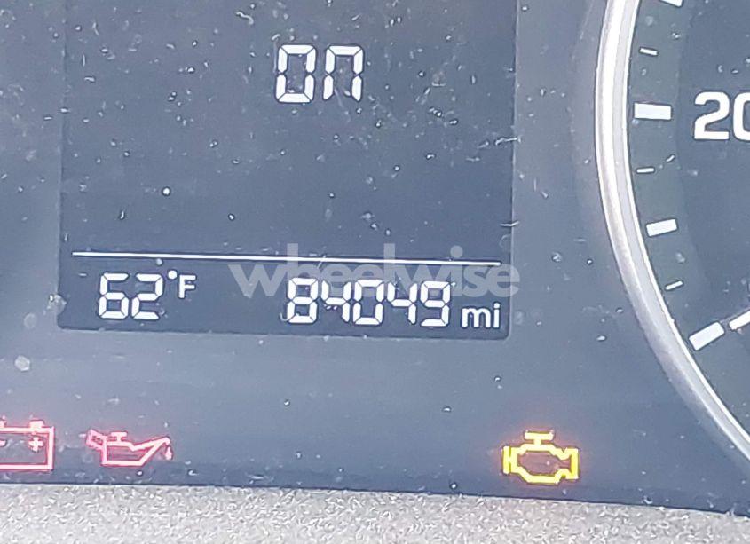 Photo 16 of 2017 Hyundai Elantra SE (VIN 5NPD84LF5HH061795)