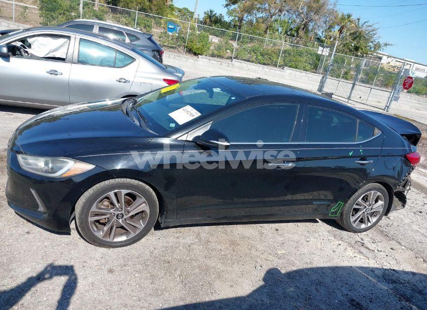 Photo 14 of 2017 Hyundai Elantra LIMITED (VIN 5NPD84LF5HH073364)