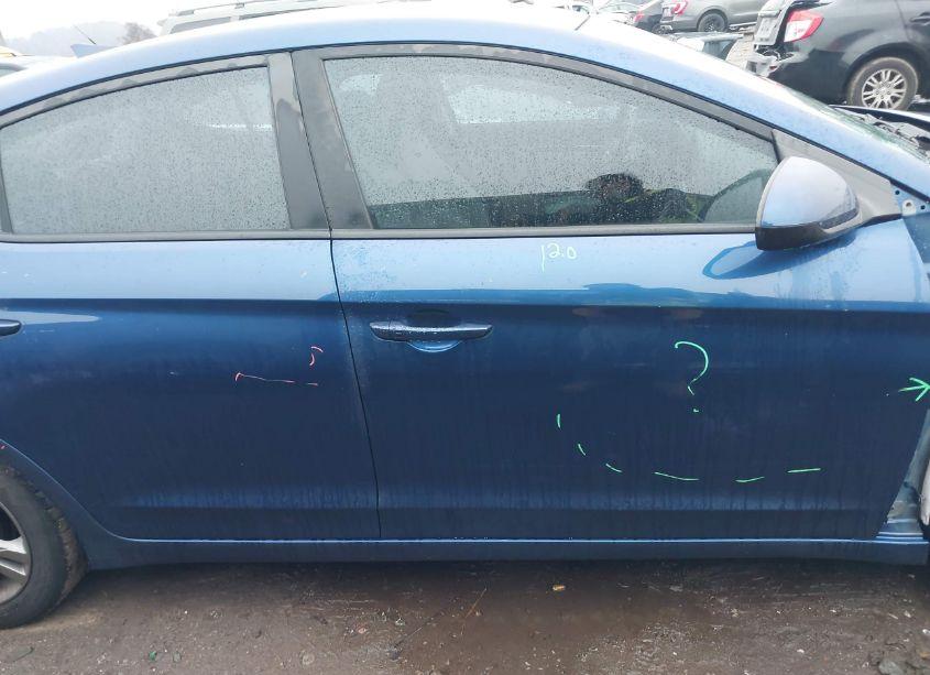 Photo 14 of 2017 Hyundai Elantra SE (VIN 5NPD84LF5HH075390)